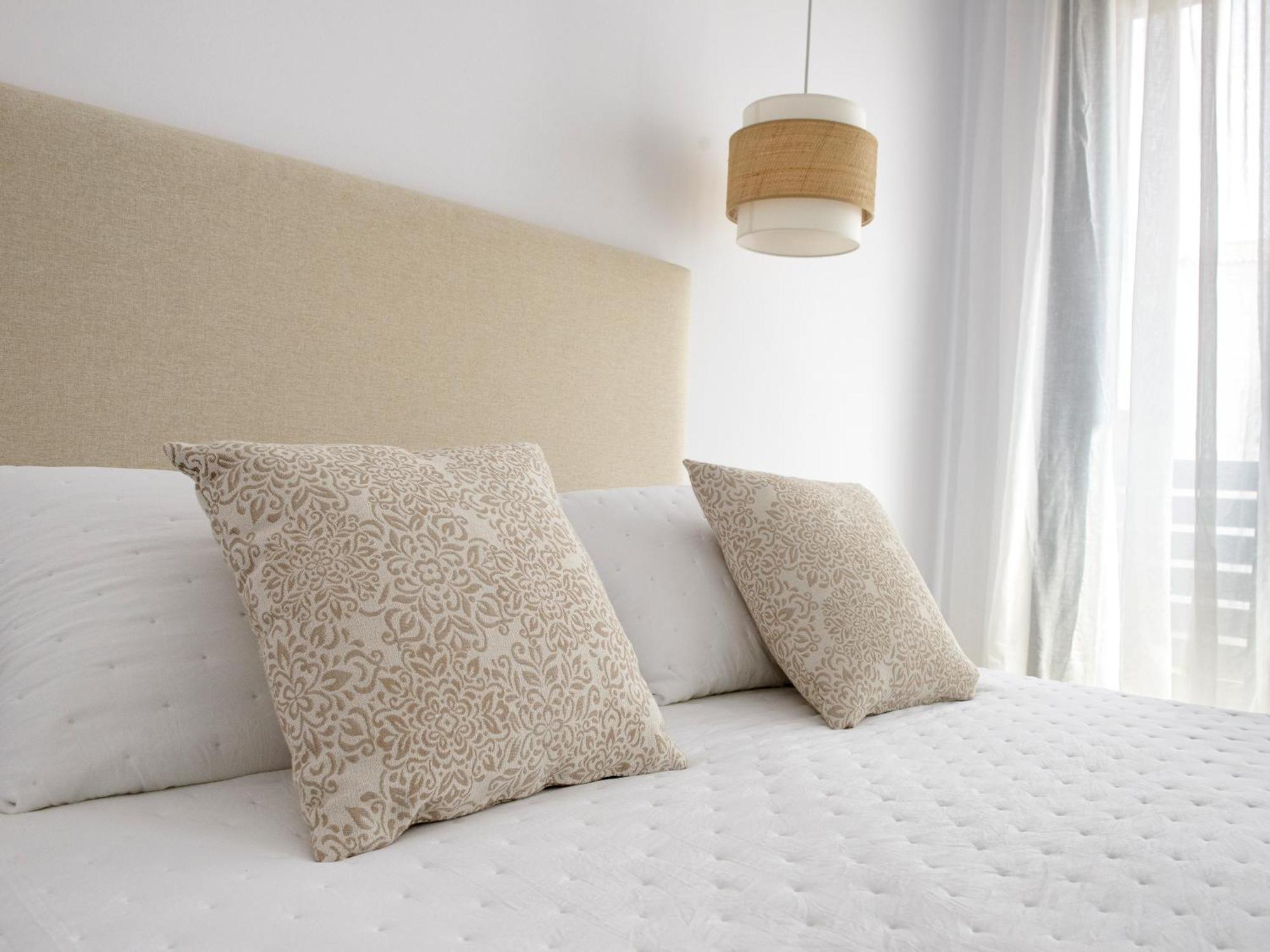 Antonella Suites Fuentes de Andalucia Bagian luar foto